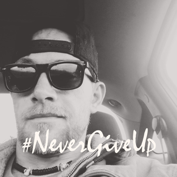 Meet your Posher, Joshua - Picture 1 of 1